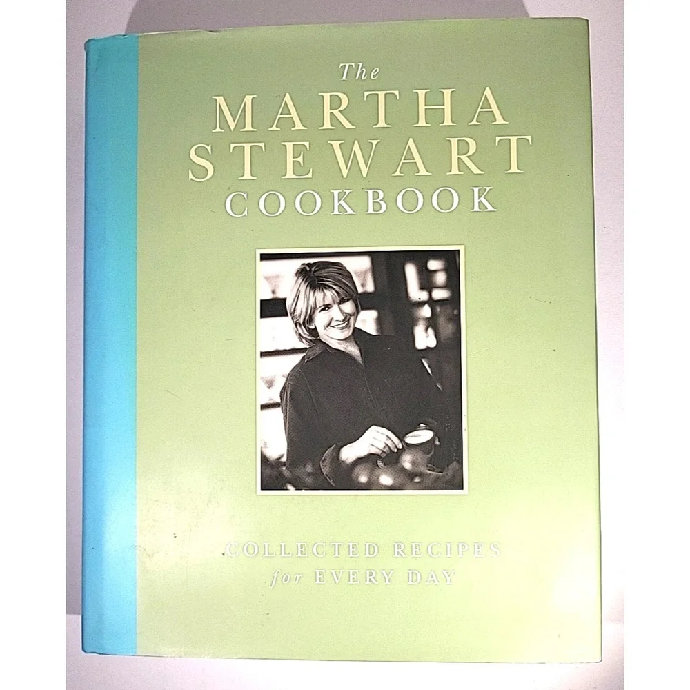 Vintage The Martha Stewart Cookbook‎ 1995 1st Edition/1st Print HC/DJ *Flaw*